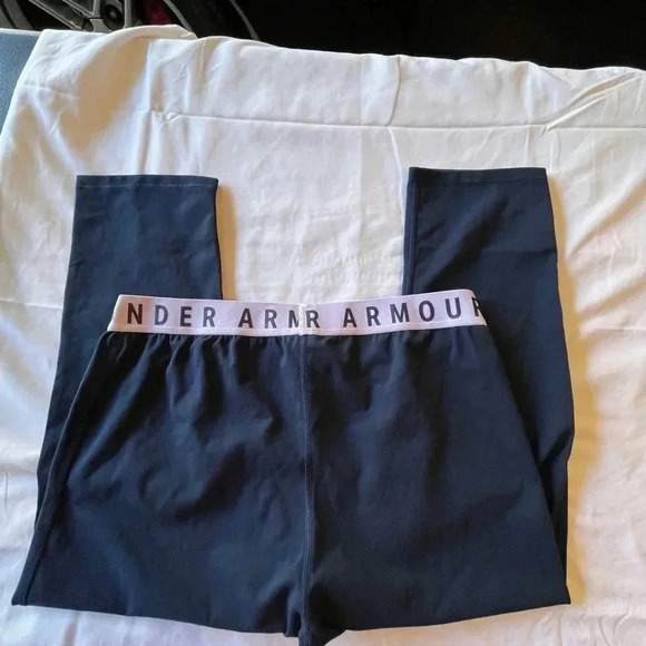 Under Armour Capri Leggings - XL - Picture 4 of 4